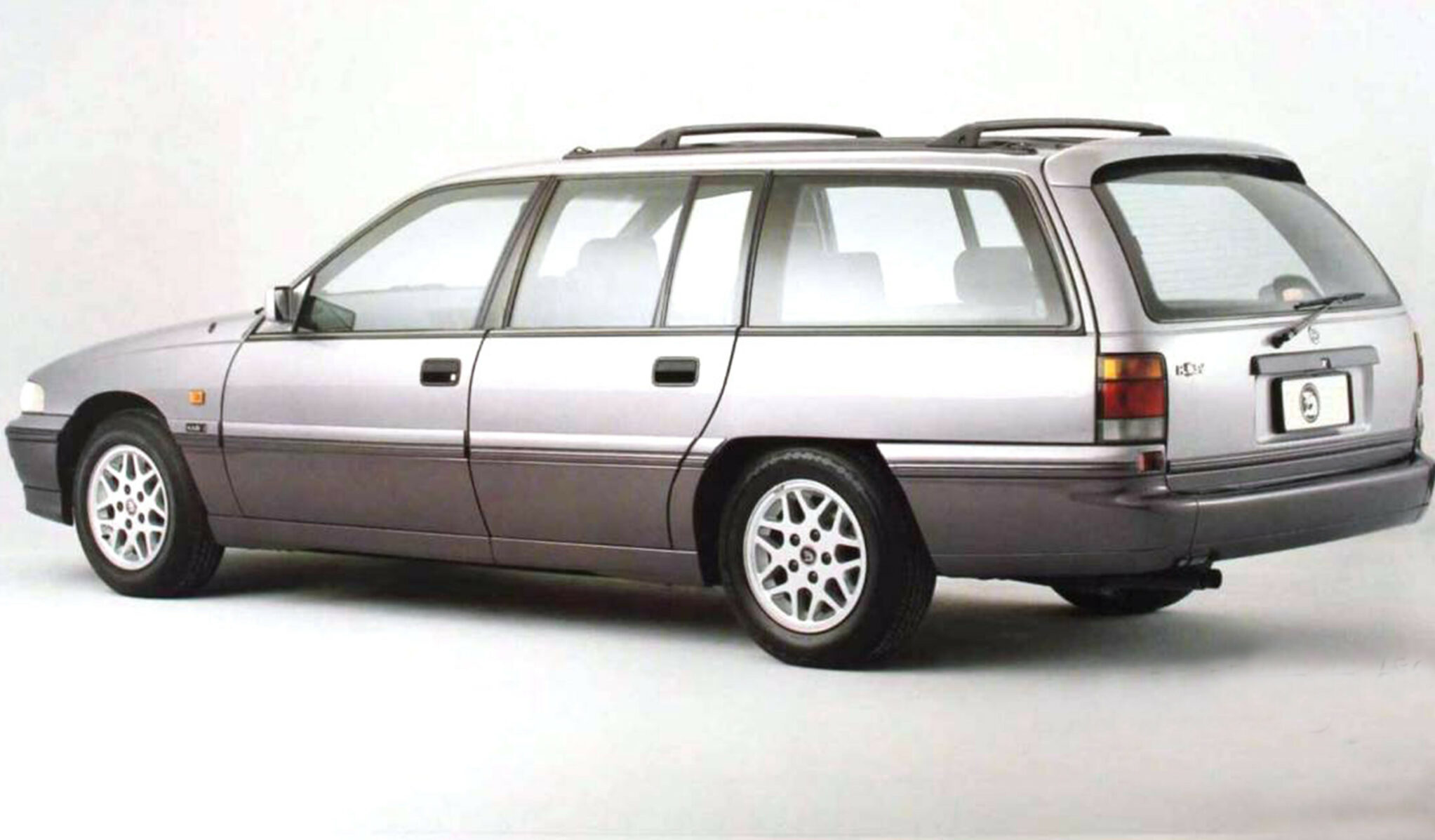 25de1723/hsv history commodore vp sports wagon jpg