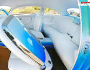 Kaiser Dragon interior