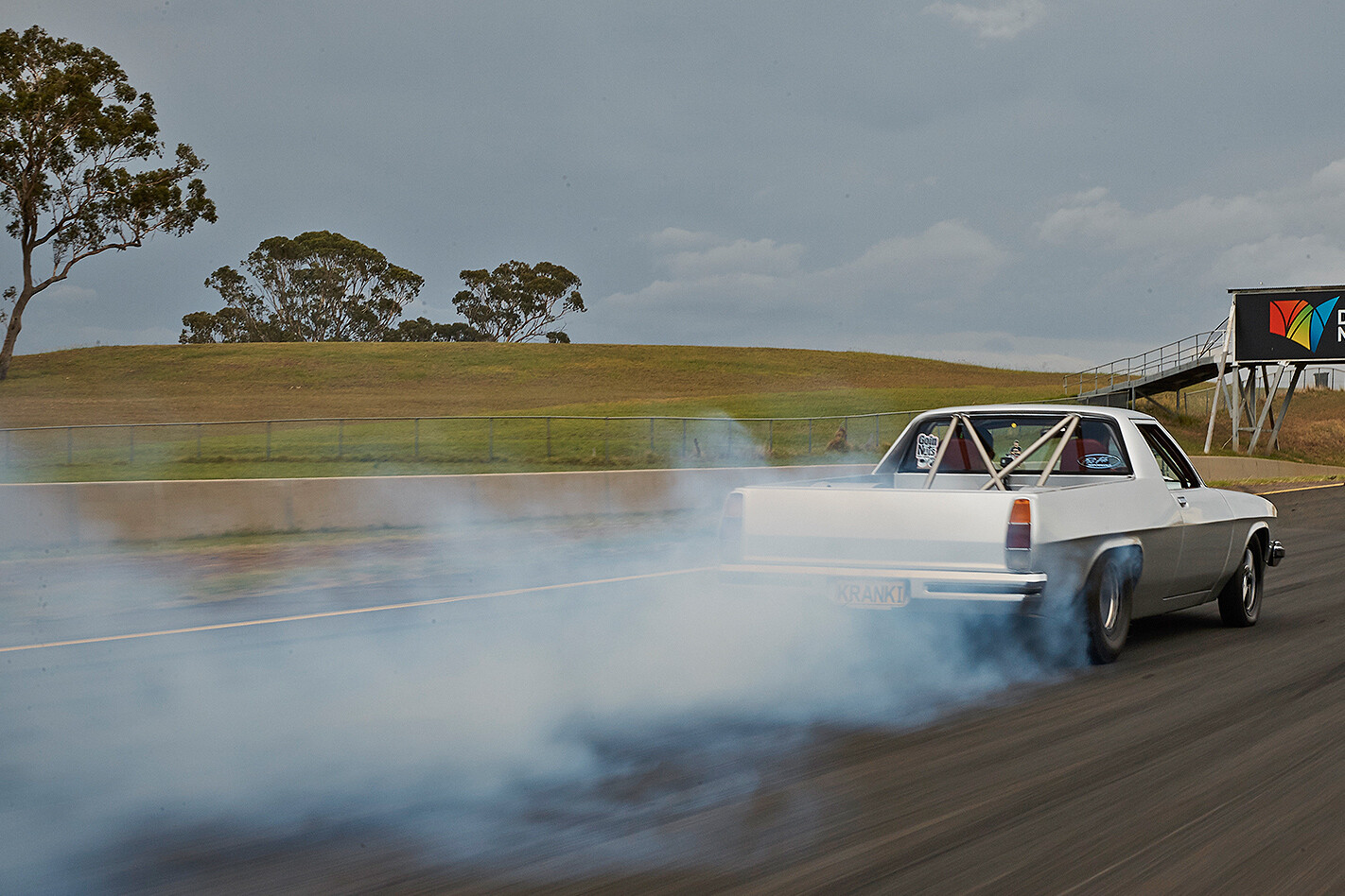 Holden HJ ute at Powercruise