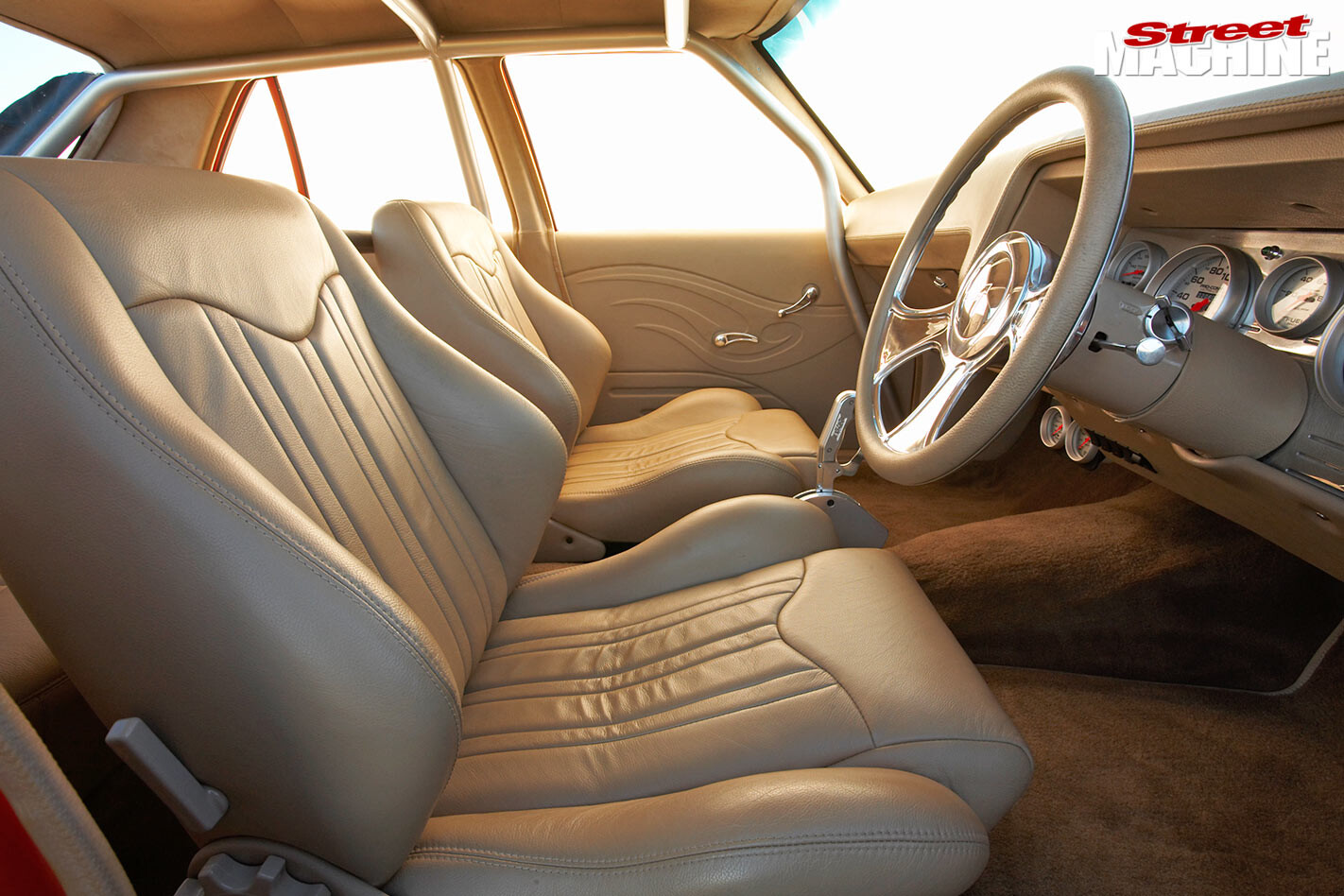 Holden HQ Kranky interior