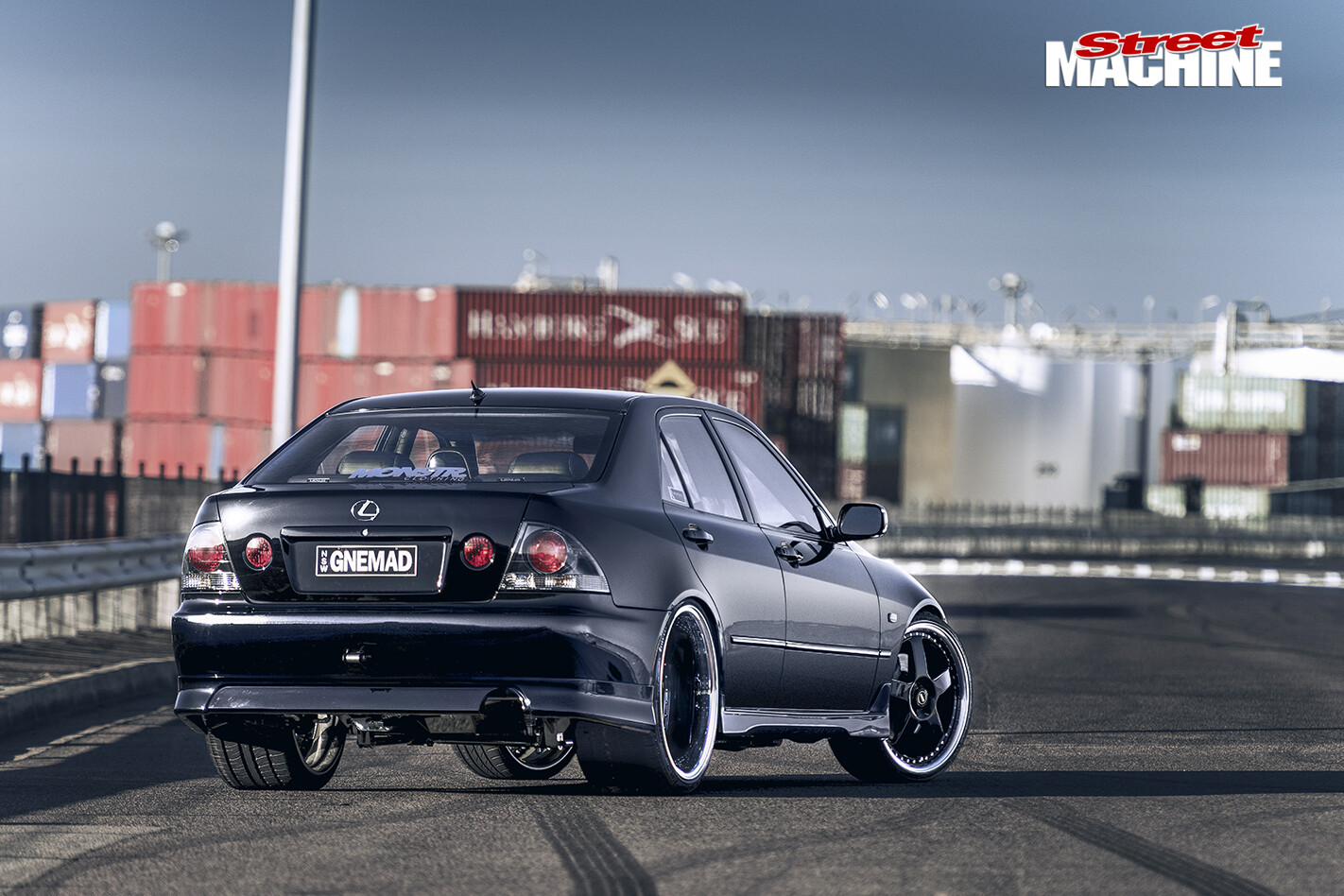 Lexus -IS200-rear