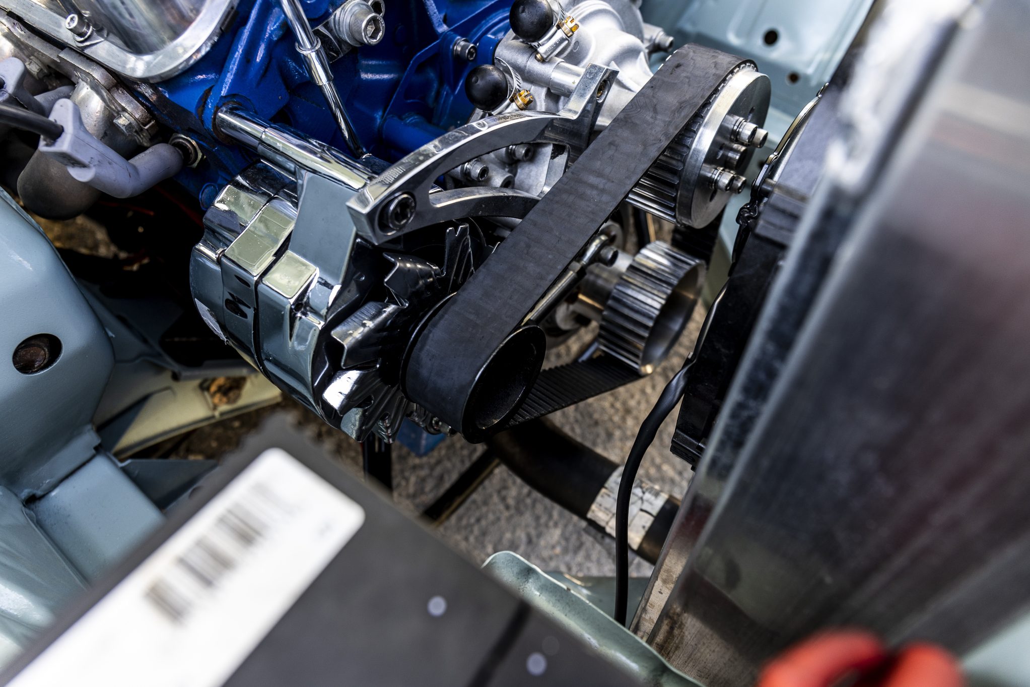 Street Machine Features Lorella Burns Ford Xw Wagon Engine Bay 6