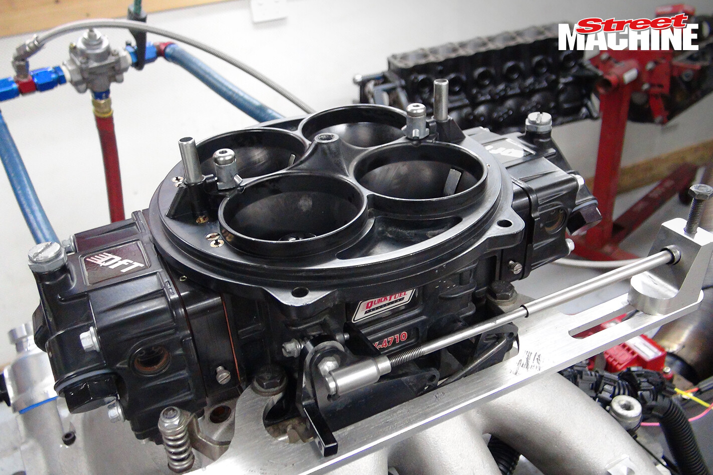 LSX 417Ci Engine Quickfuel 1050 Carb