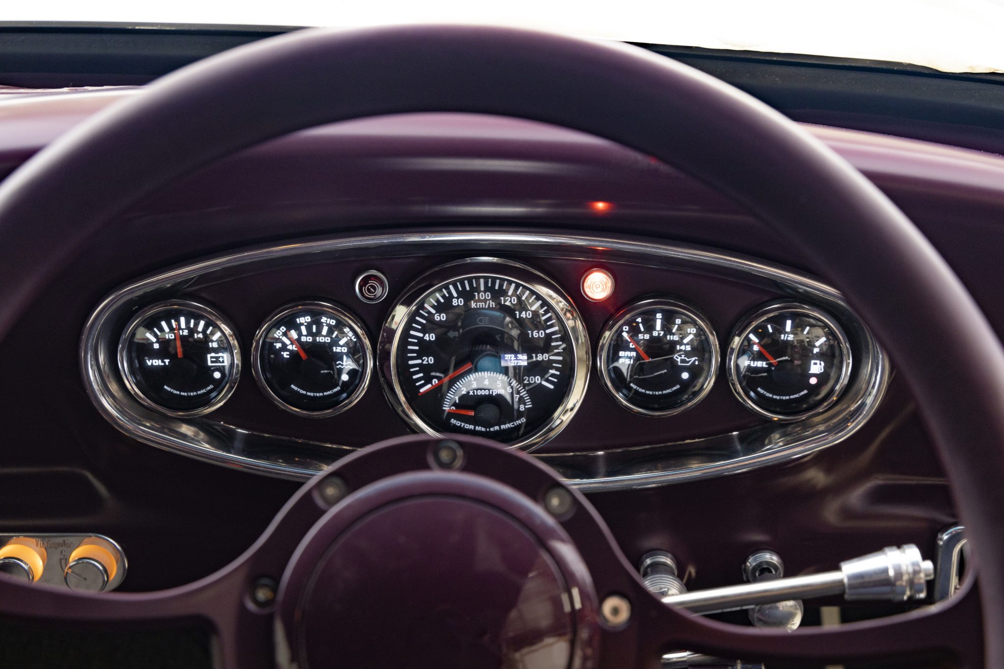 Street Machine Features Lynda Rowe Xm Falcon Coupe Dash