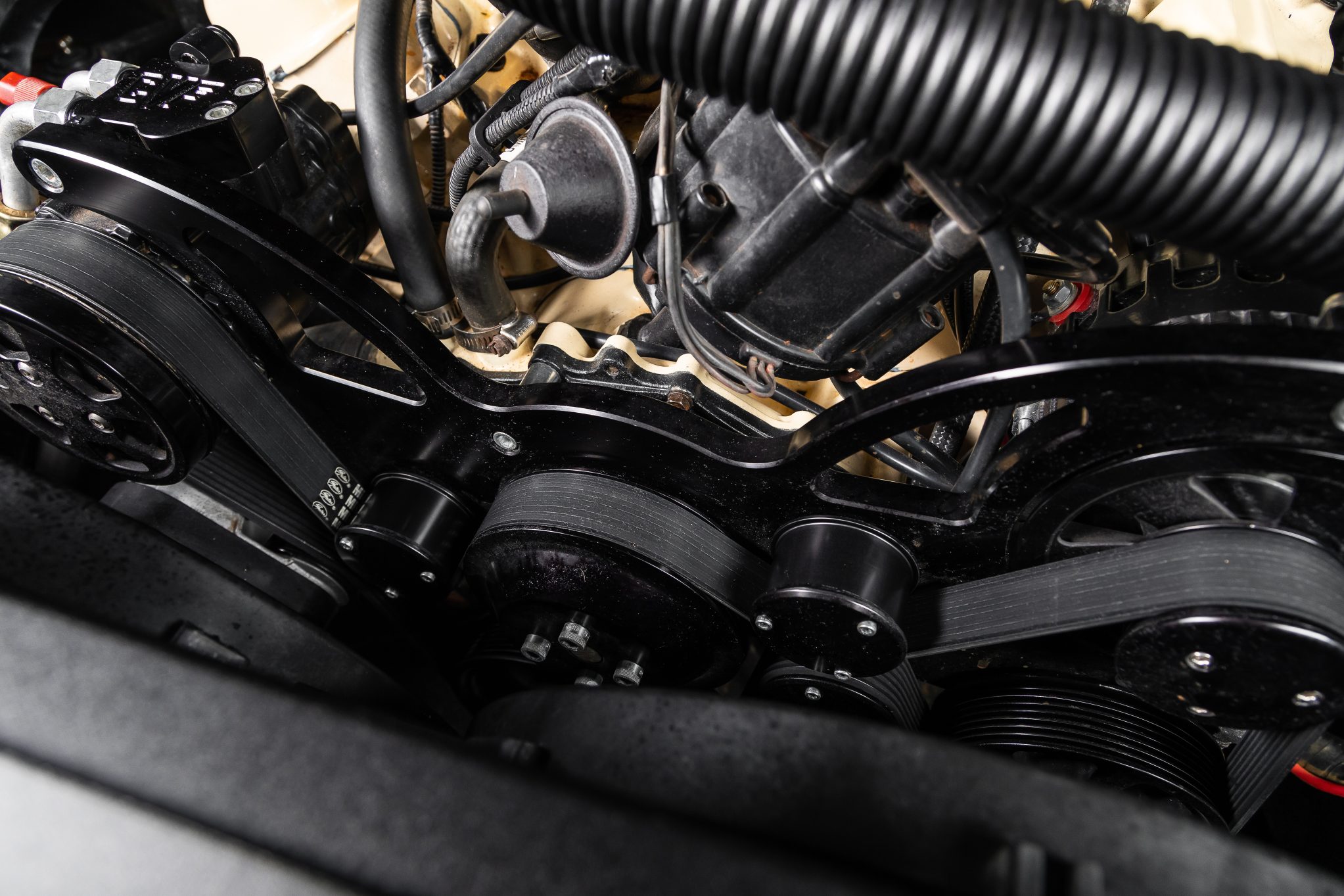 Street Machine Features Mark Sullivan Buick Riviera Engine Bay 5