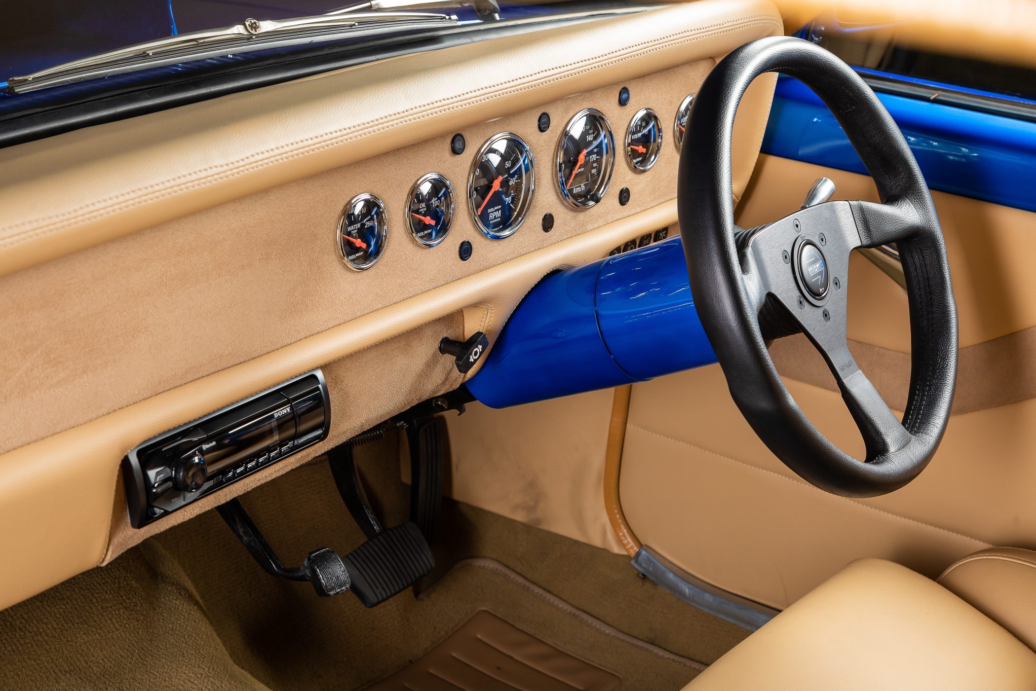 Street Machine Features Matt Lomas Lh Torana Dash