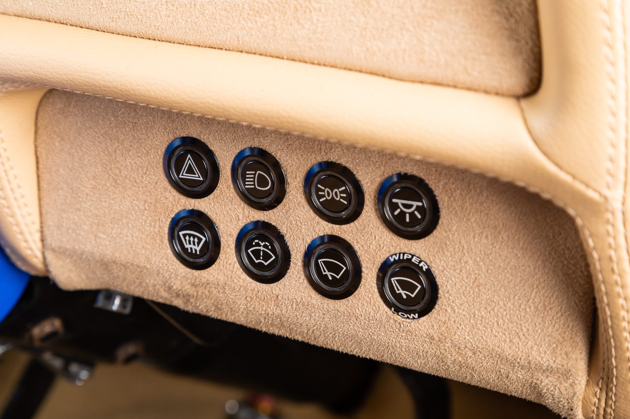 Street Machine Features Matt Lomas Lh Torana Engine Dash 3