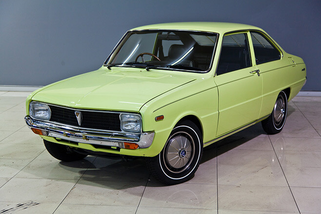 Mazda R100