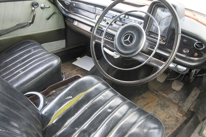 Mercedes-Benz interior
