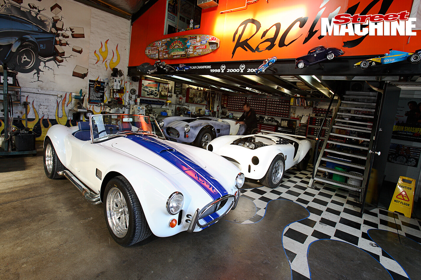 Michael -Schumacher -Cobra -Replica -3