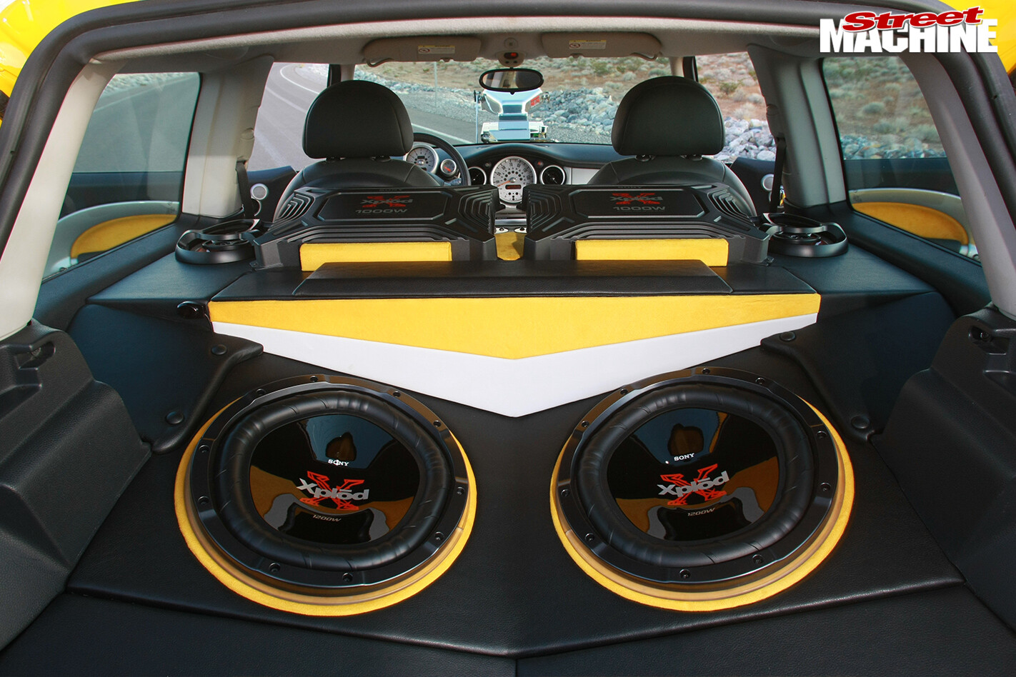 Mini -cooper -interior -rear