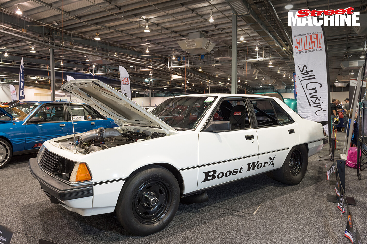 Mitsubishi Sigma Turbo V8