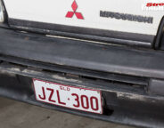 Mitsubishi L300 van