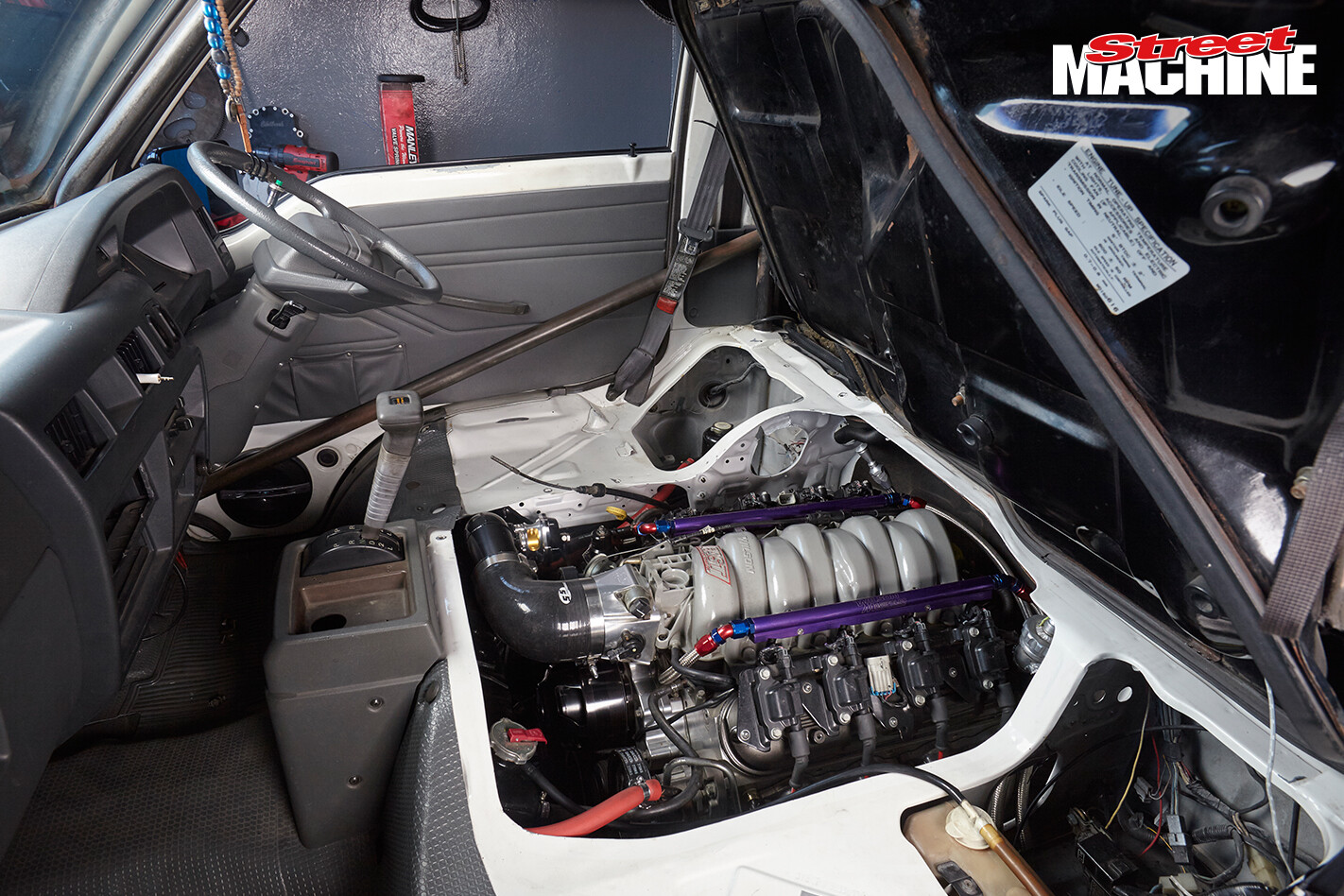 Mitsubishi Van Turbo LS 8