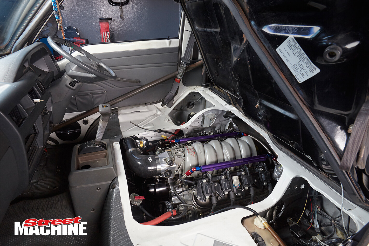 Mitsubishi Van V8 LS Turbo
