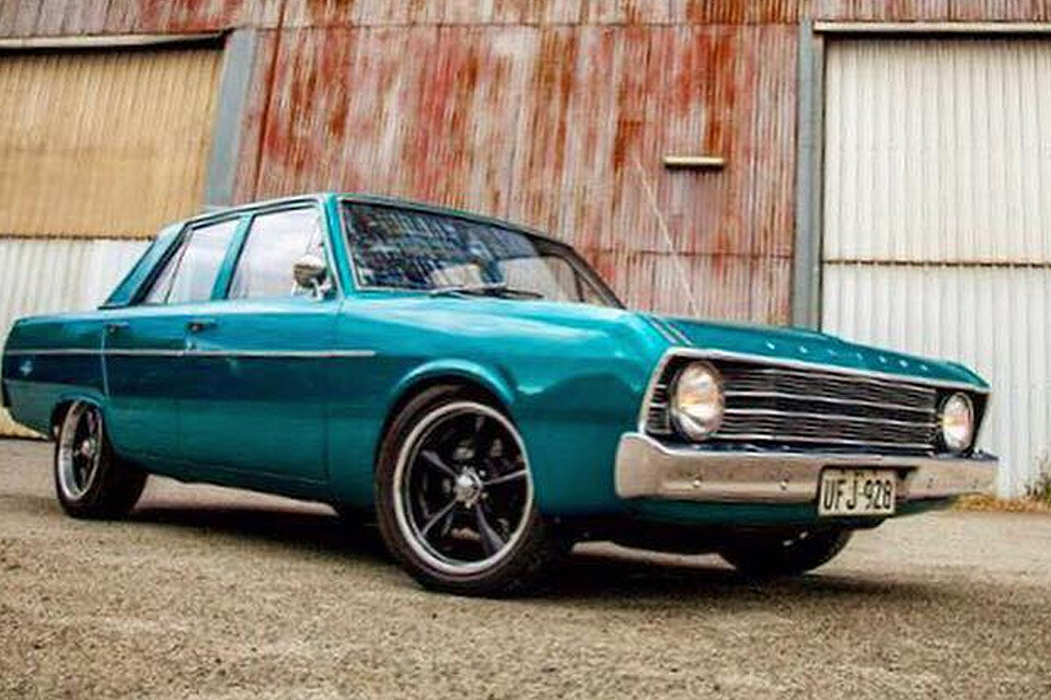 Mopar -55-green -valiant
