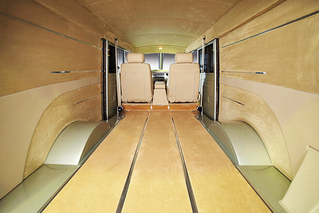 Morris J-van interior