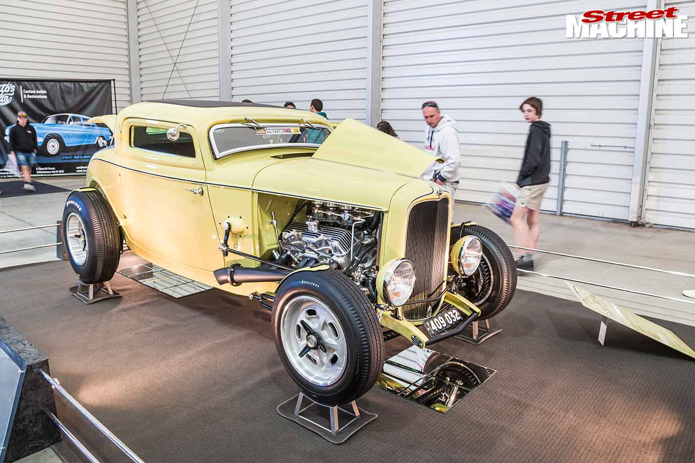 1932 Ford three window at motorex