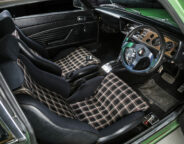 Street Machine Features Neville Simkin Capri Interior