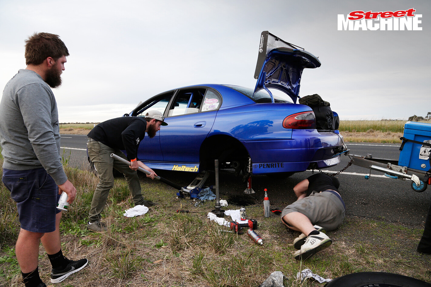 NOSHOW HSV Clubsport Drag Challenge