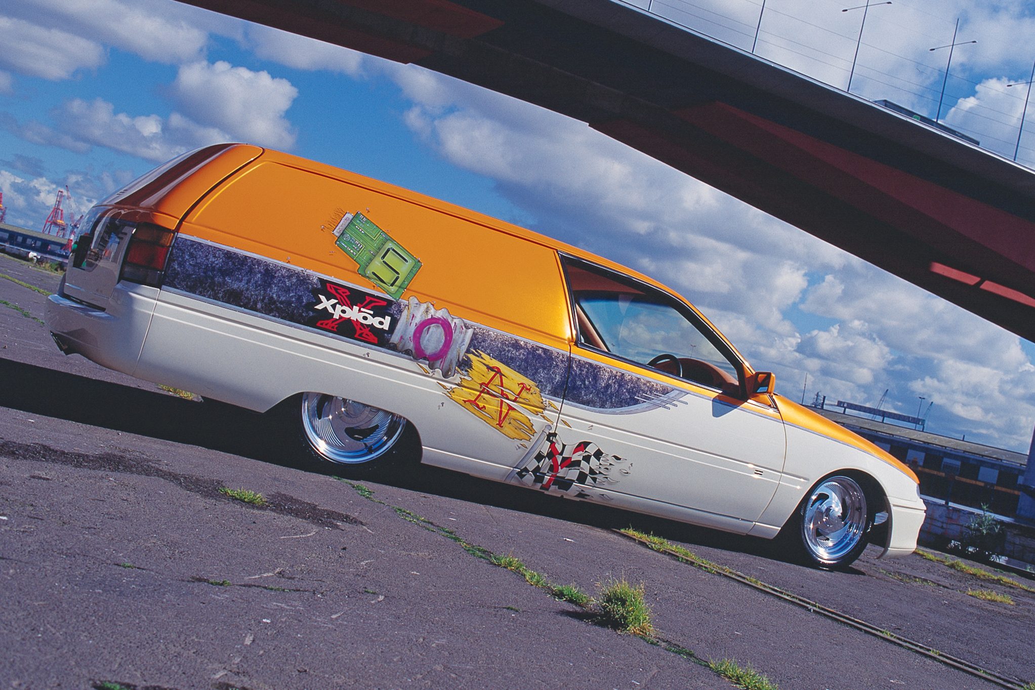Street Machine Features Paul Bennett Xplod Commodore Wagon 1
