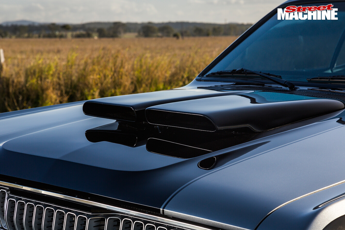 Plymouth -duster -bonnet