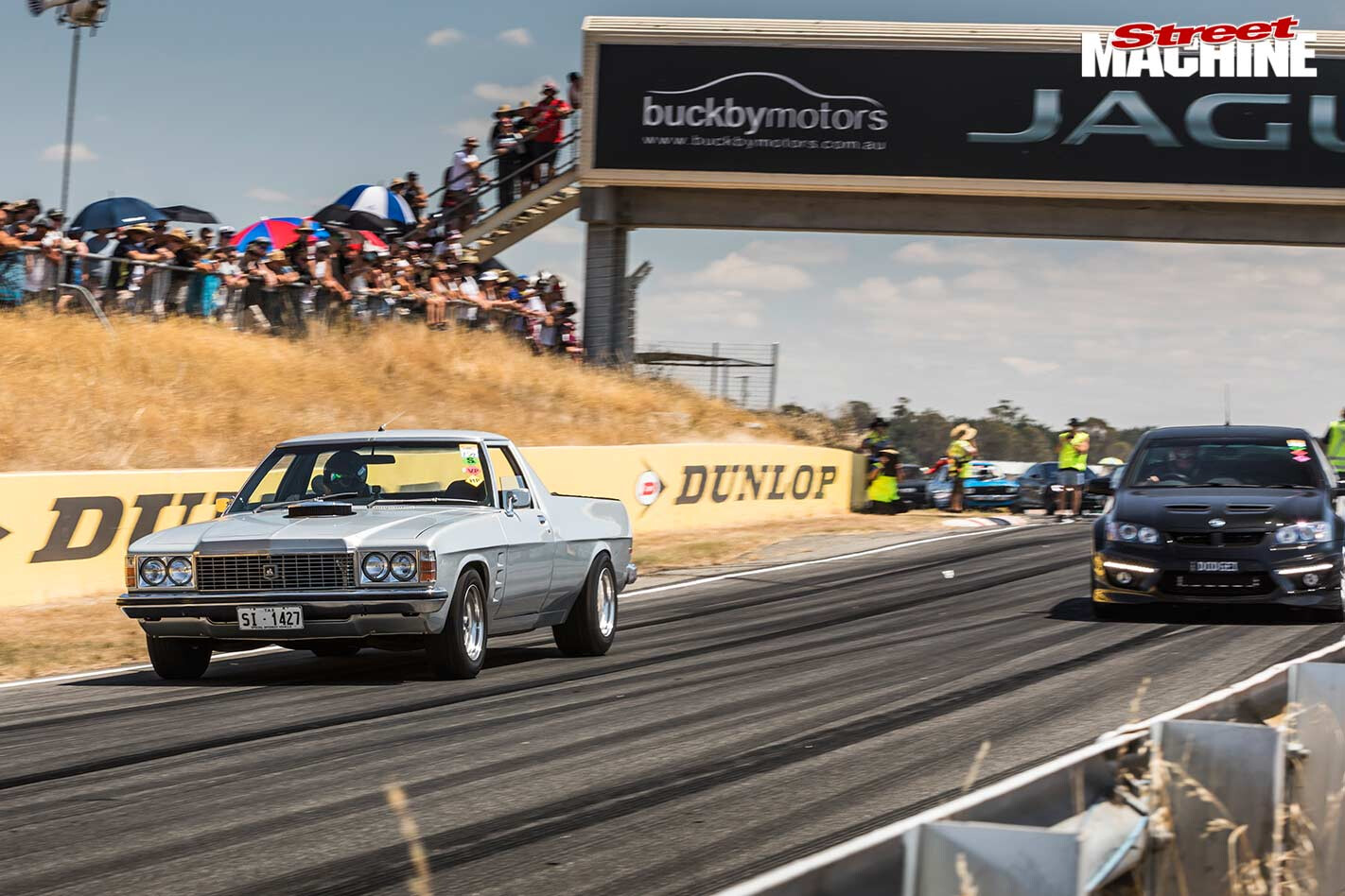 Holden HZ at powercruise