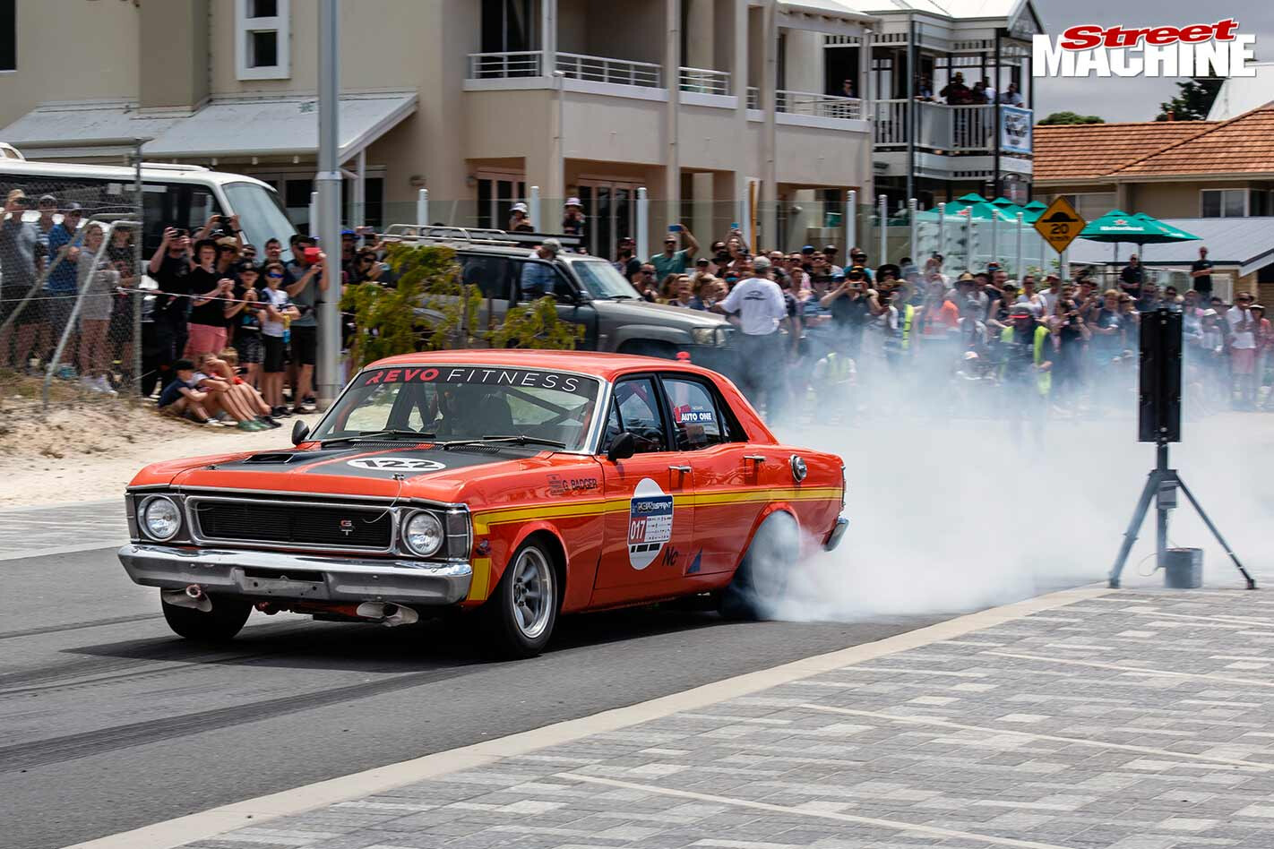 Falcon at Racewars