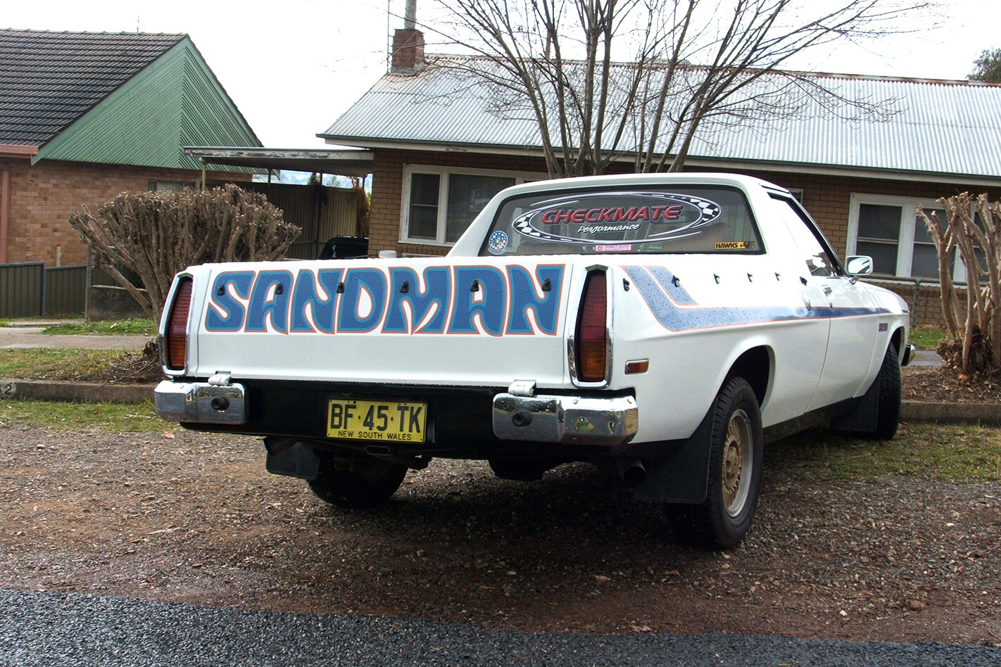RBurns HZ Ute 2 Web Size 1