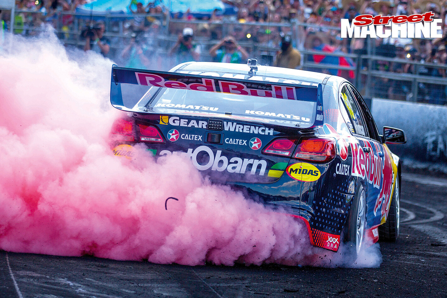 Red -bull -holden -summenats