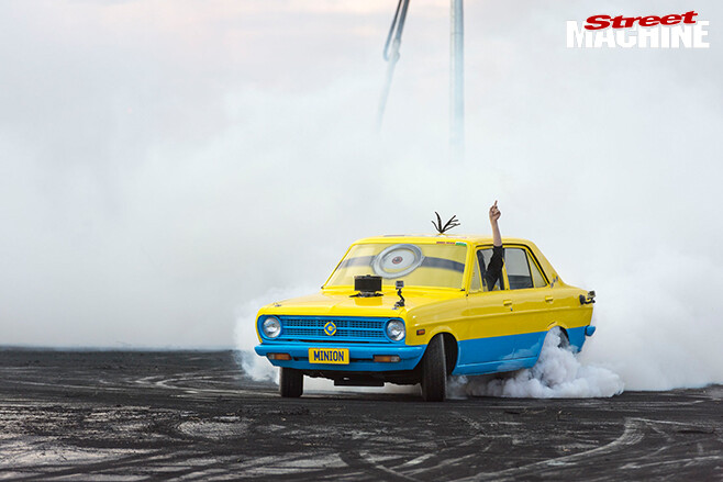 Red -centre -nats -minions -datsun