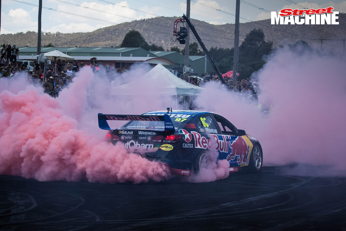 Redbull V8 Supercar Burnout 6 Nw