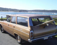 VG Valiant Safari wagon