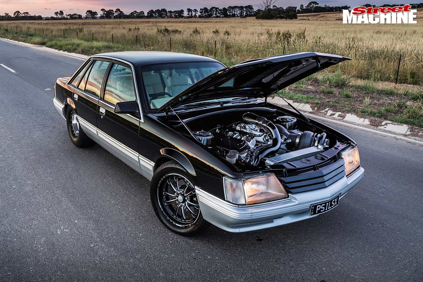 Holden VK Calais