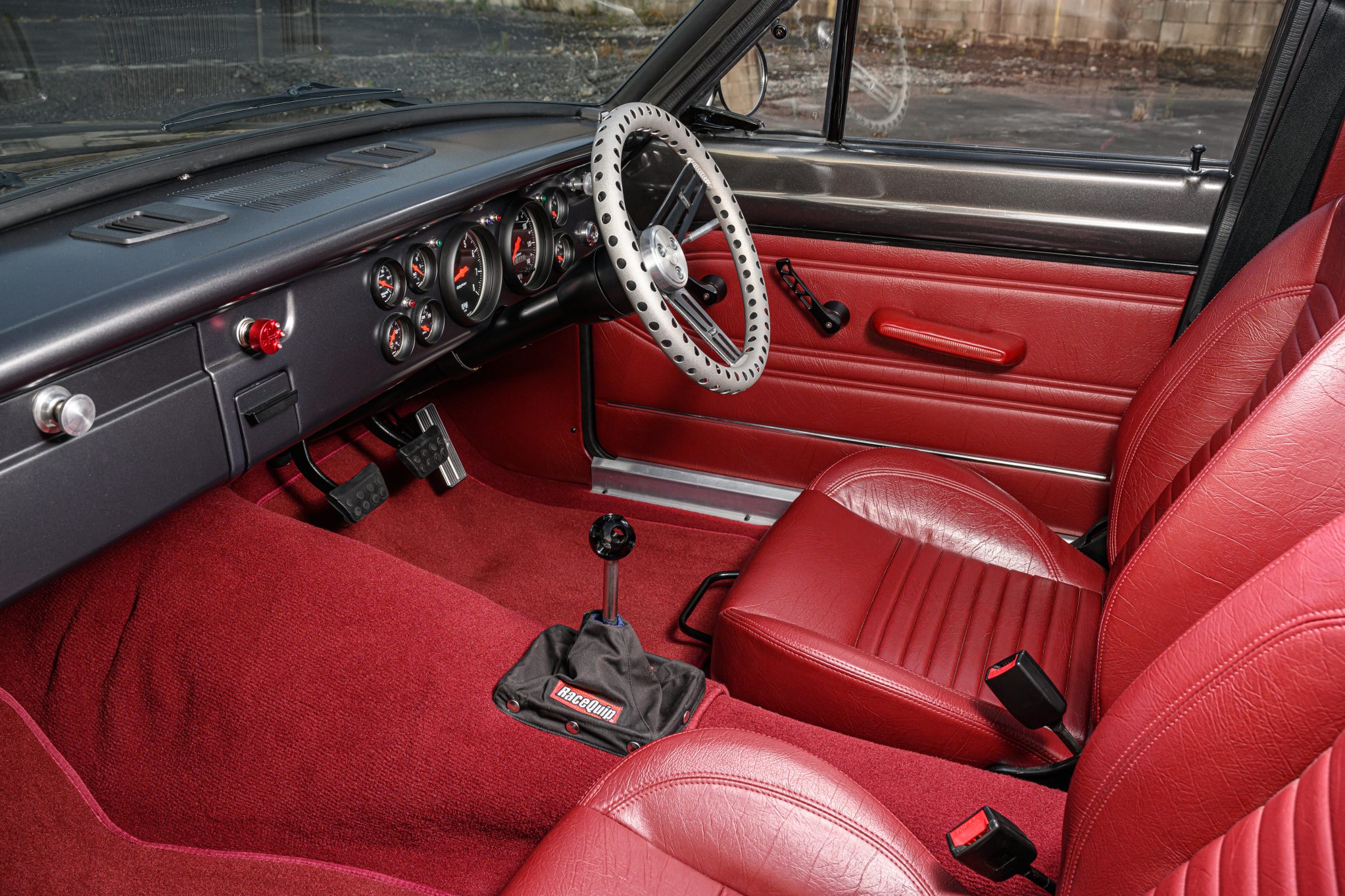 Street Machine Features Scott Campbell Dodge Ute Interior 2
