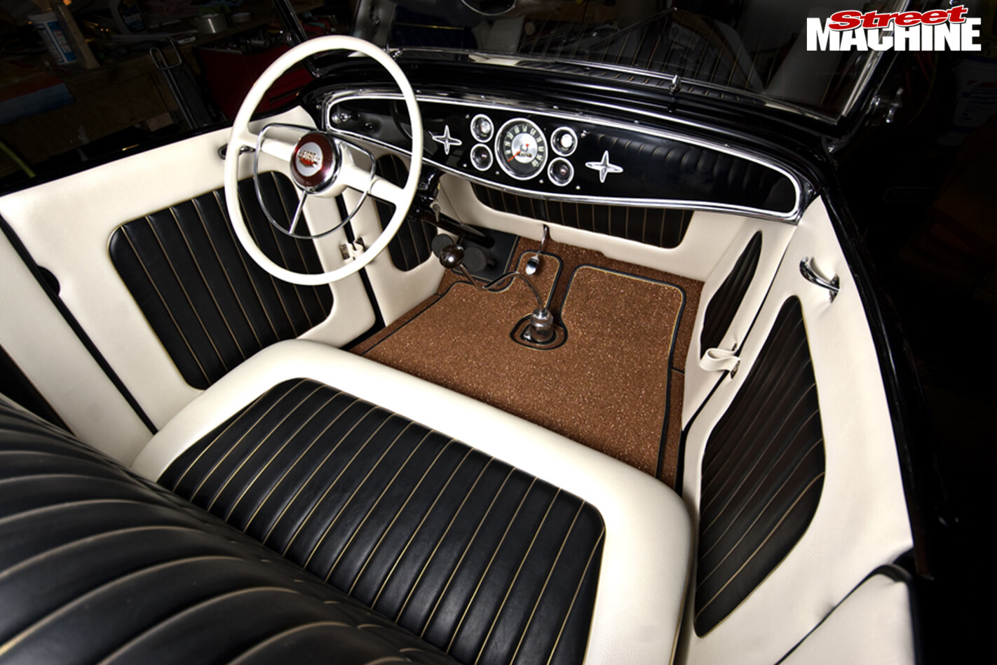 Sean -johnstun -roadster -interior