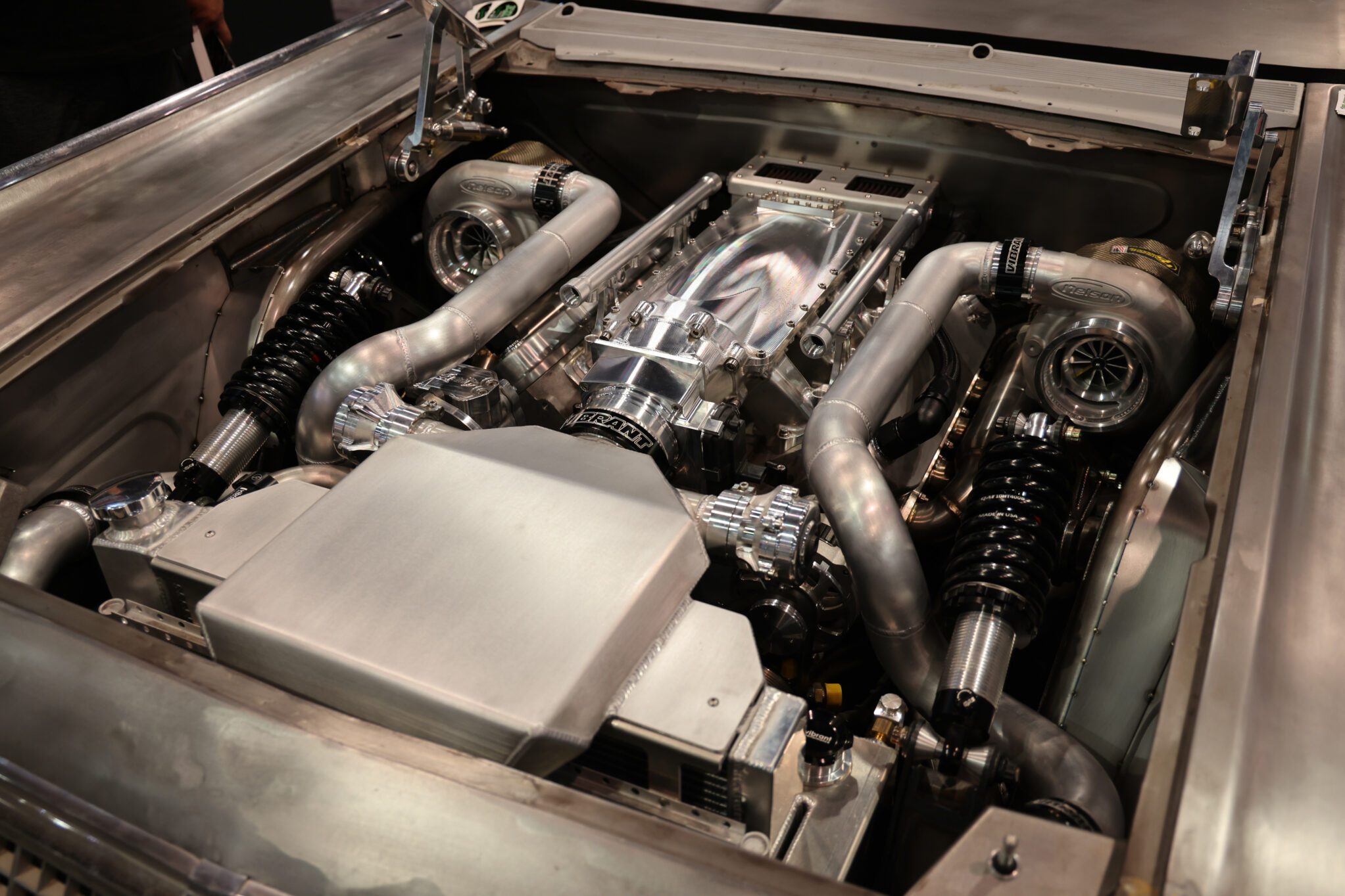 Wild twin-turbo 1963 Lincoln Continental project