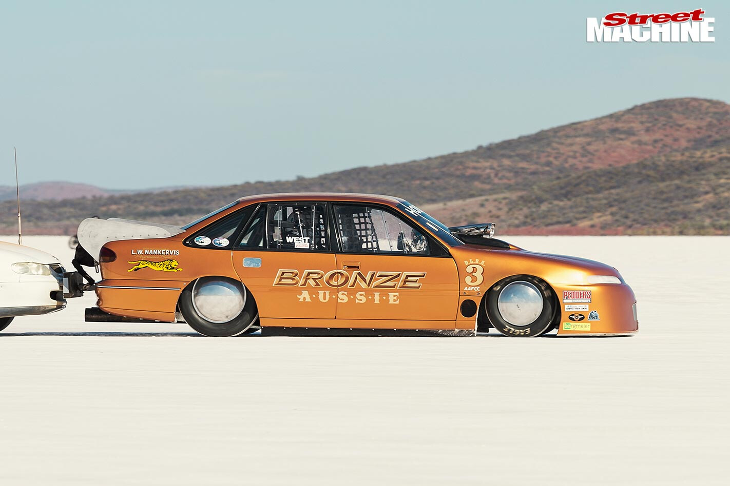 speedweek holden commodore