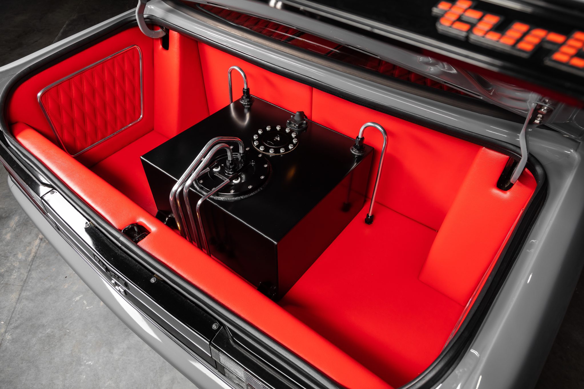 Street Machine Features Stefan Tomevski Vl Commodore Thekng Boot