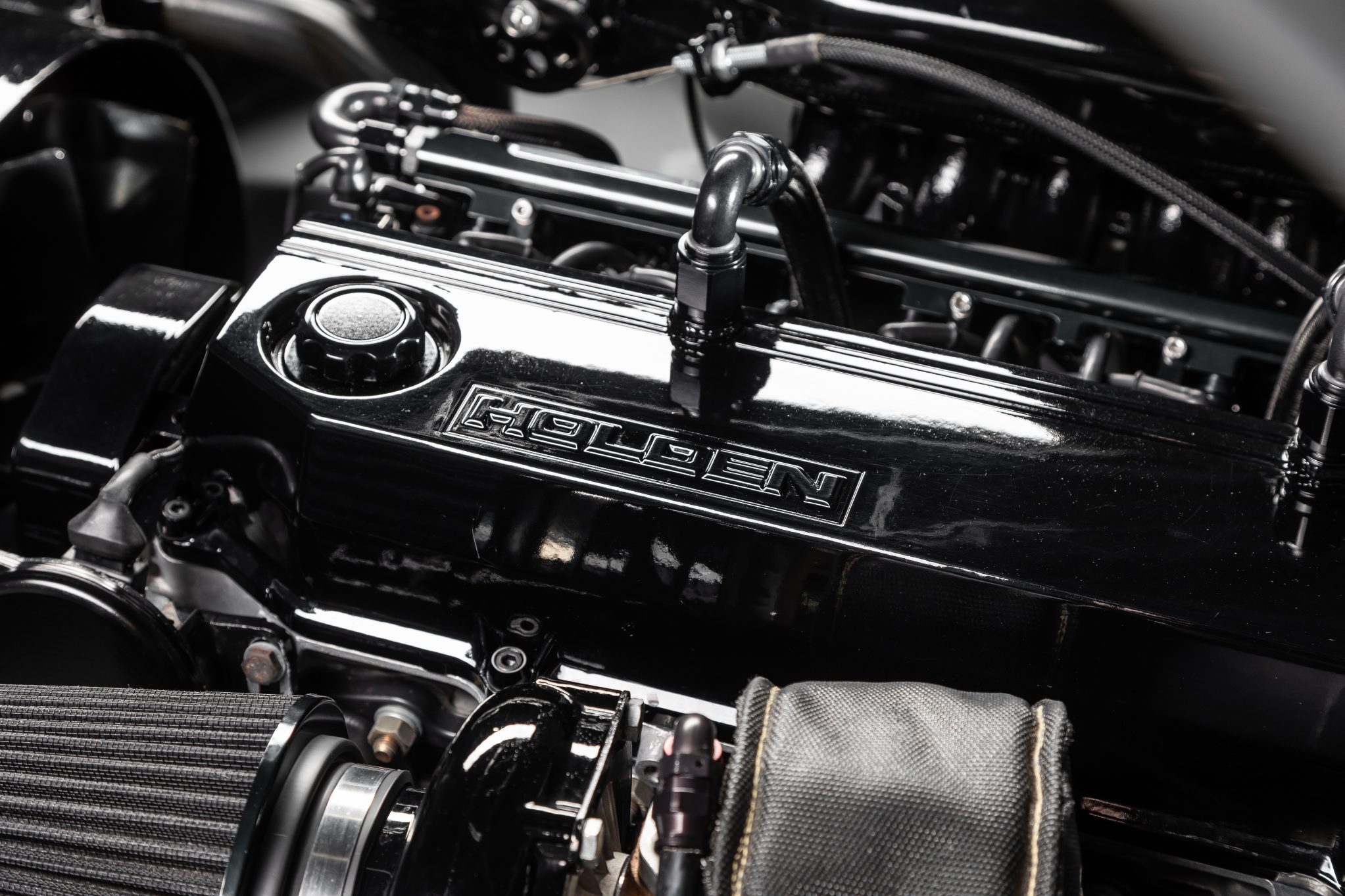 Street Machine Features Stefan Tomevski Vl Commodore Thekng Engine Bay 6