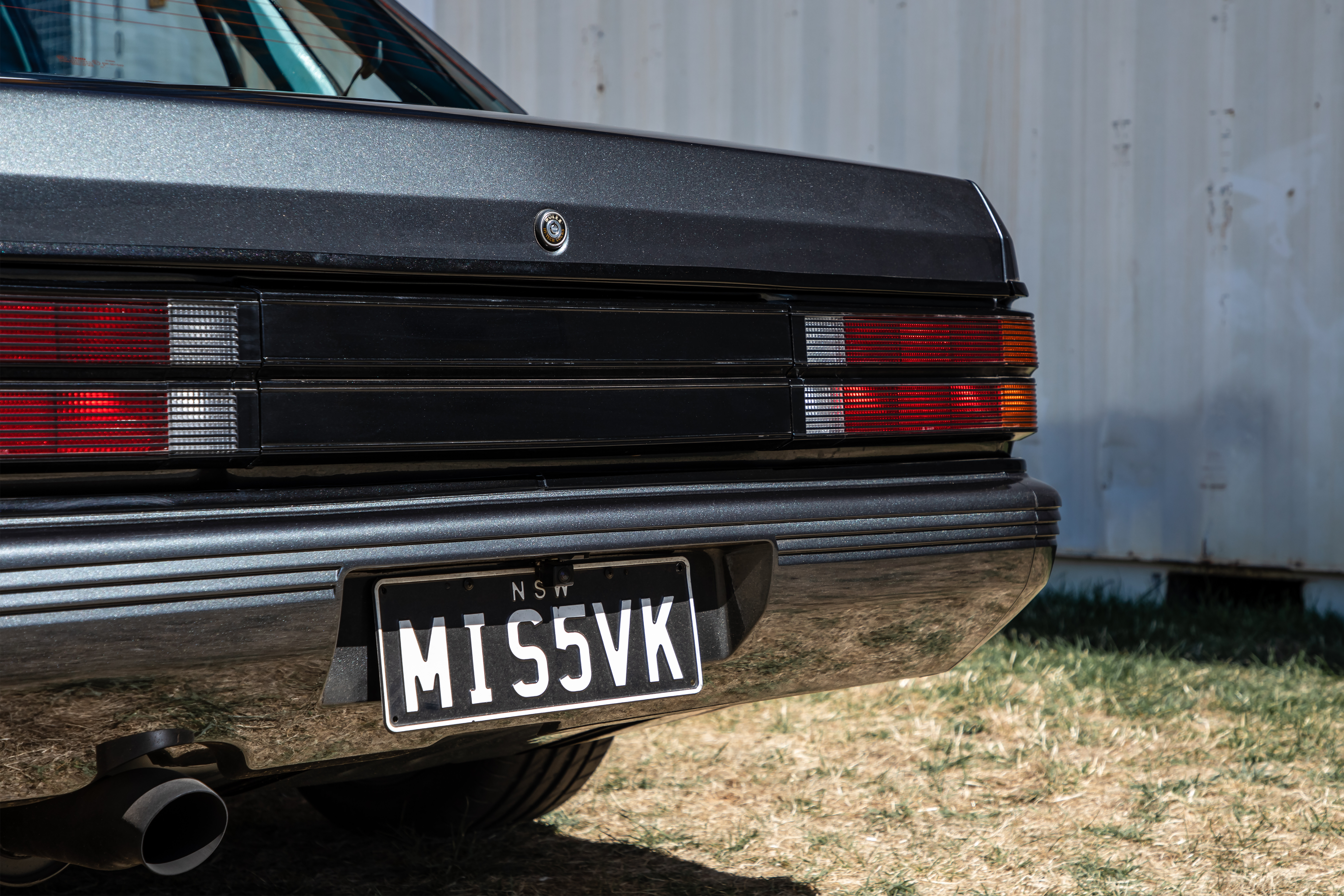 31b6171b/taylah louise vk commodore rear detail jpg