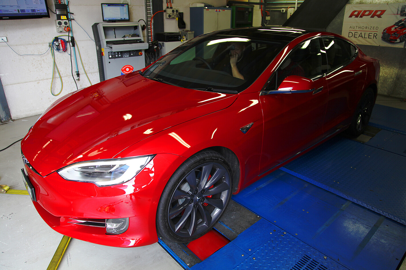 Tesla on dyno