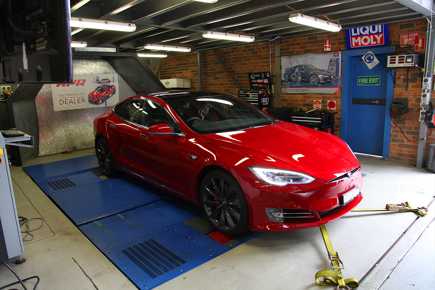 Tesla on dyno 2
