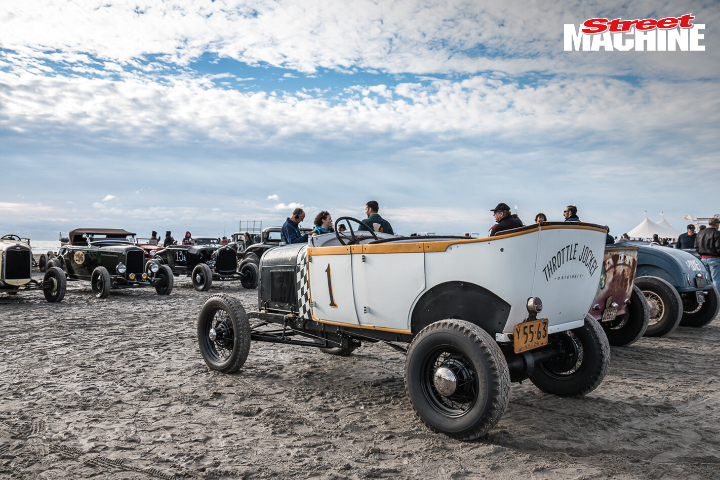 The Race Of Gentlemen 9325