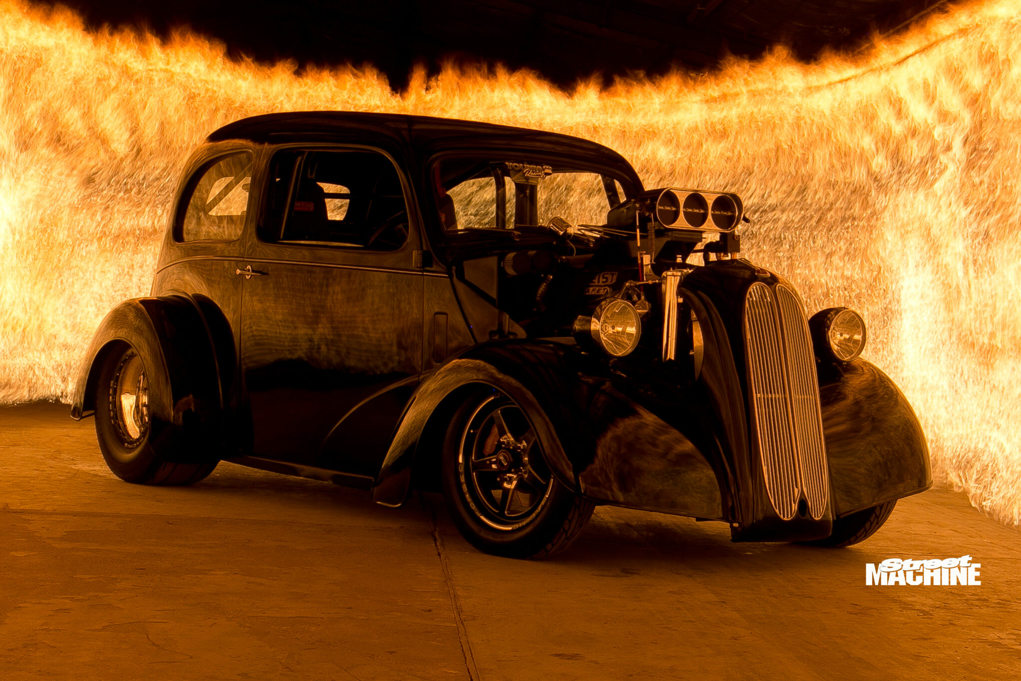 32b5171f/tony younis ford anglia front angle wm jpg