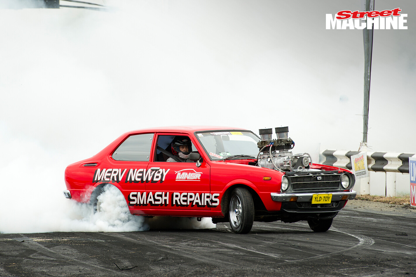 Toyota Corolla V8 Burnout YLDTOY