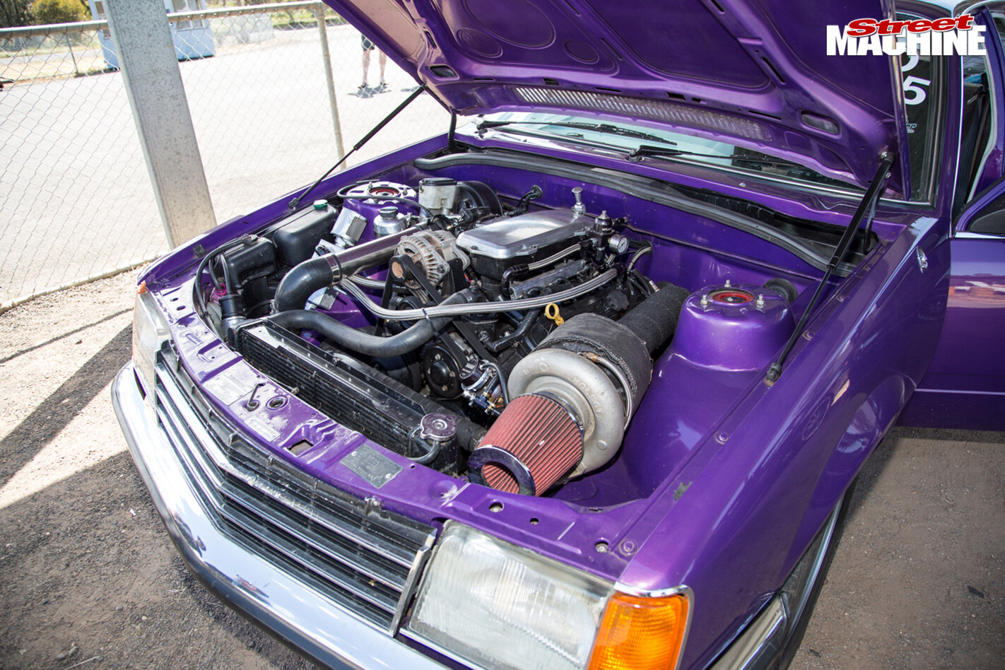 TURBO-V6-VB-COMMODORE-engine