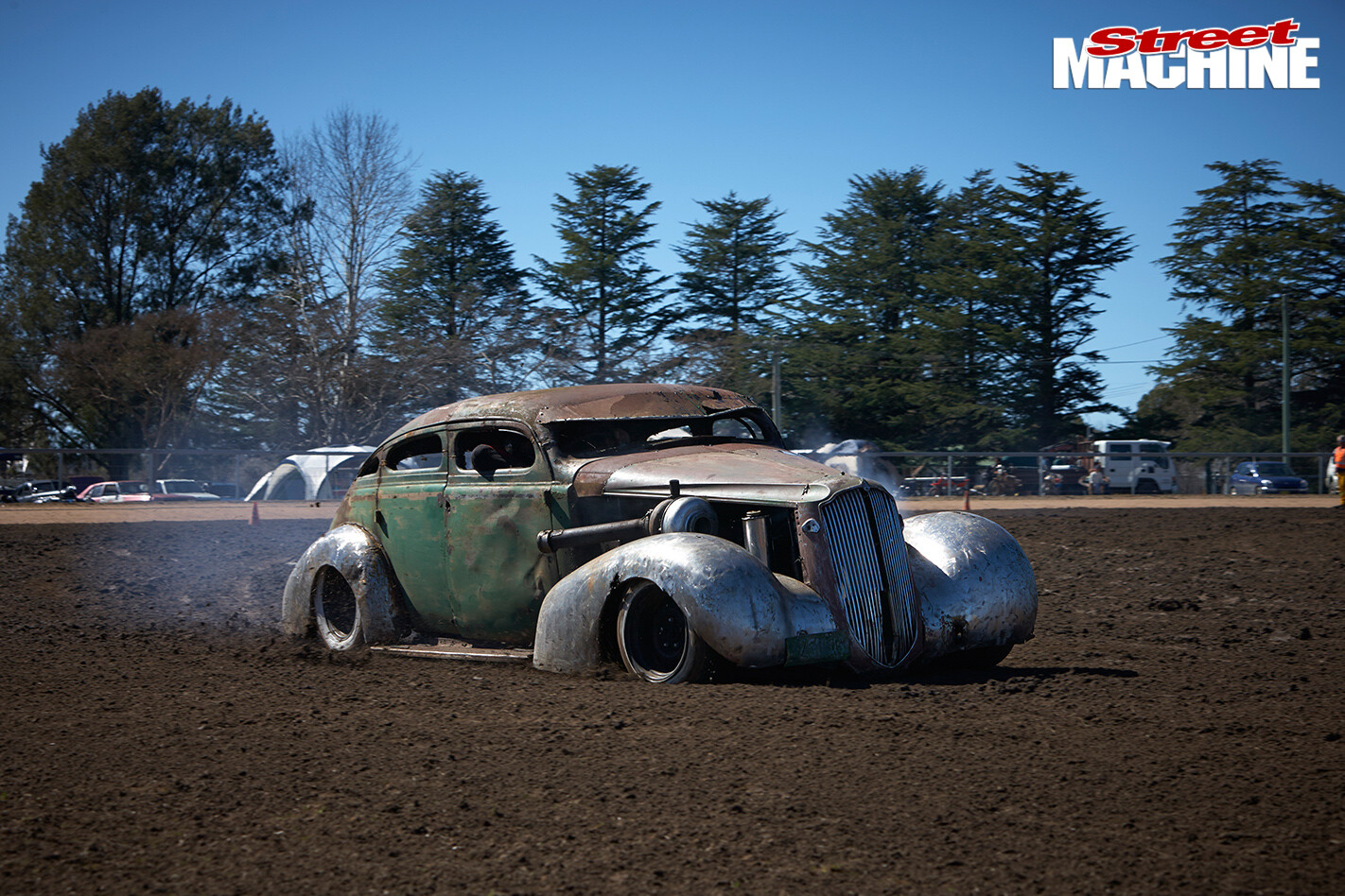 Uralla -Dust -Up -2016-6