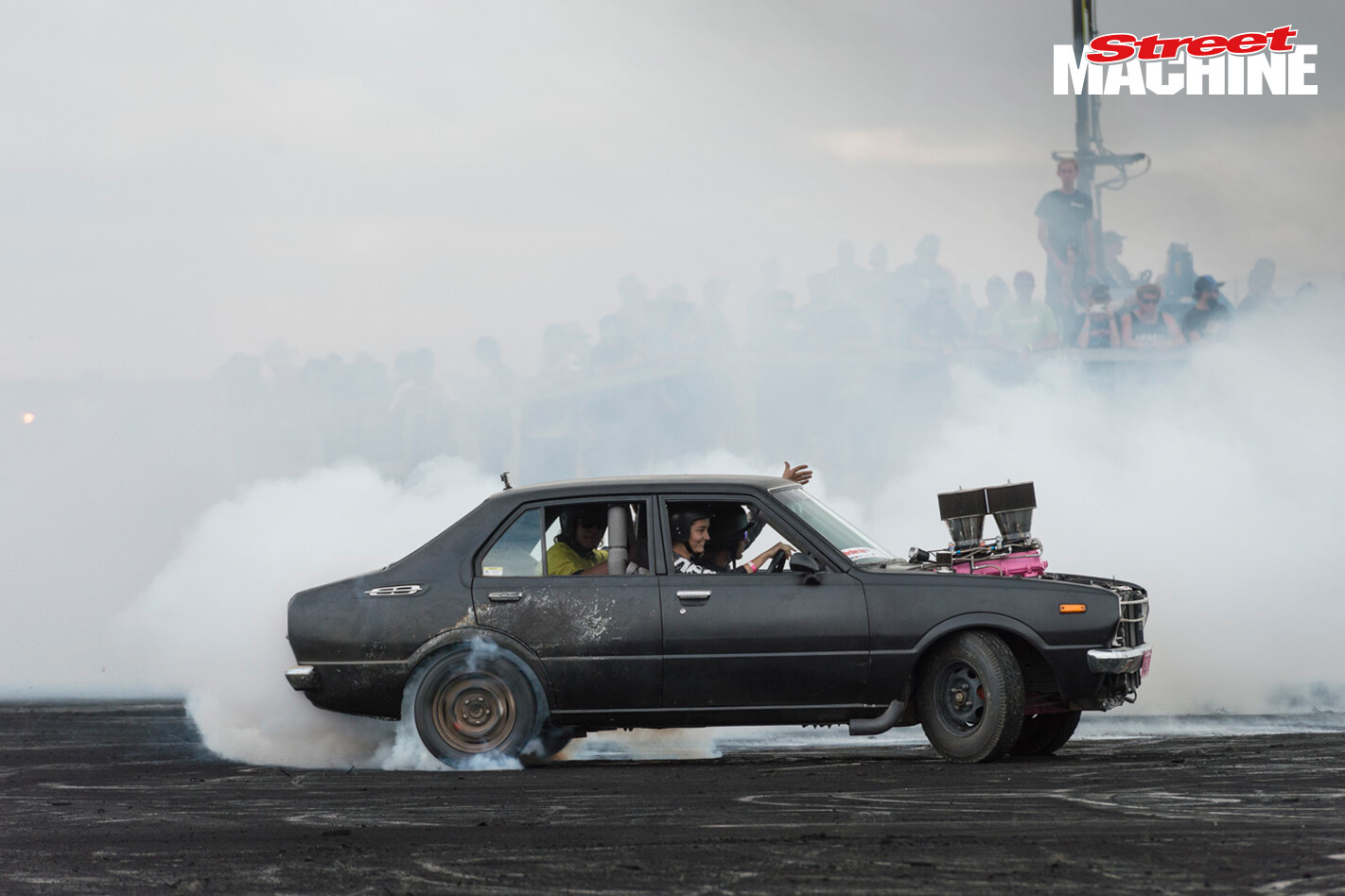 V8 Corolla Burnout HECTIC