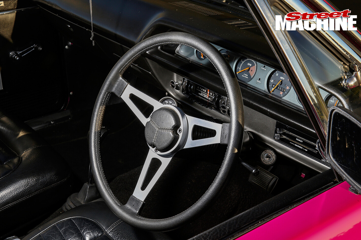 Valiant -RT-Charger -interior -steering -wheel